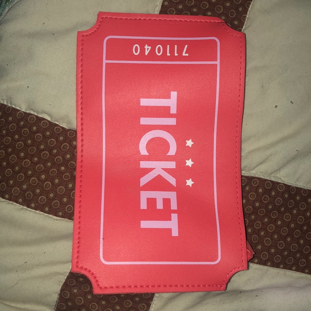 cute makeup pouch